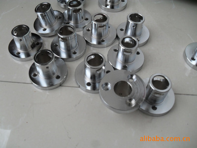 供應(yīng)定制批發(fā)各種機(jī)加工螺母，拓升機(jī)械品質(zhì)保障